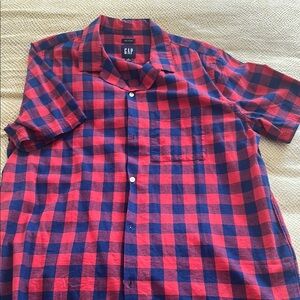 GAP Men's Red and Blue Checkered Shirt L
